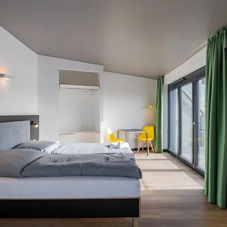 Apartmanhotel Homaris Kreuzberg 61 4*