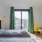Homaris Kreuzberg 61 מלון דירות