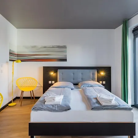 Homaris Kreuzberg 61 Апарт-отель Берлин