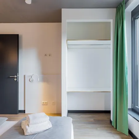 Апарт-отель Homaris Kreuzberg 61 4*