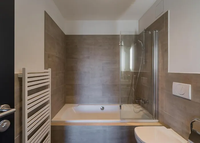 Homaris Kreuzberg 61 Берлин