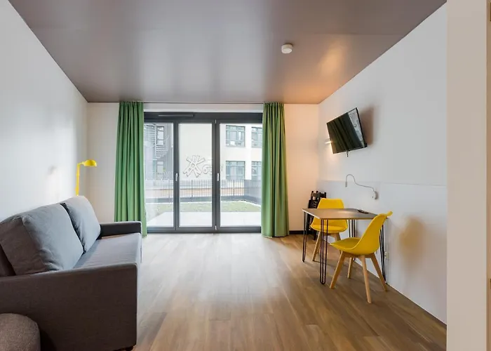 Homaris Kreuzberg 61 4* Berlín