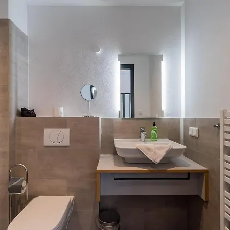 Homaris Kreuzberg 61 Hotel apartamentowy