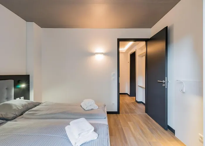 Homaris Kreuzberg 61 4*